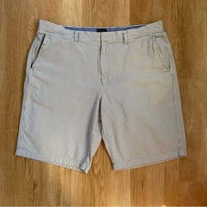 J. Crew Size 36 Men's 9.5" Inseam Club Shorts Seersucker Striped Preppy